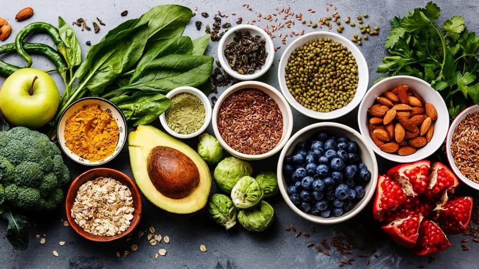 Top 10 Healthy Foods for Weight Loss by Dr. Gauri Mehra, Dietician in Ajmer